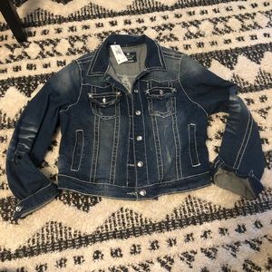 Cute jean jacket!